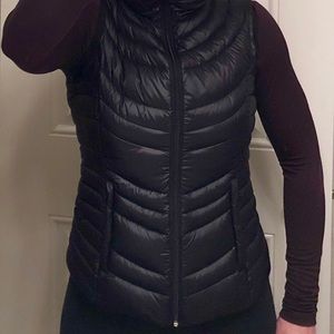 Black down puffer vest